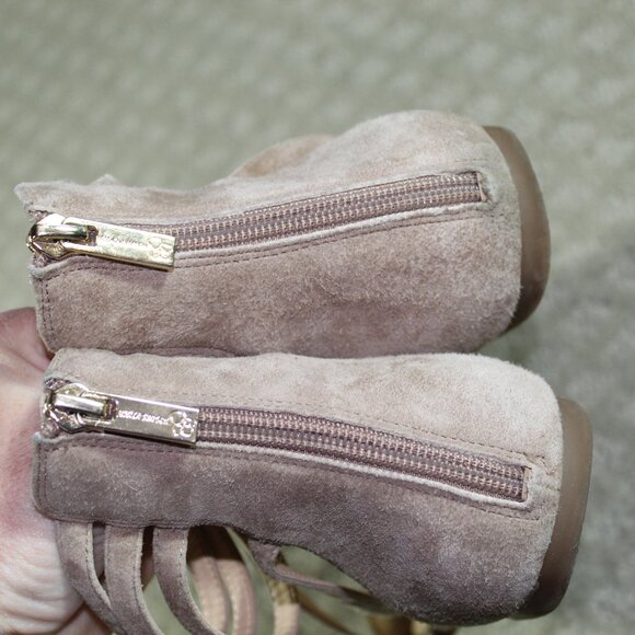 Jessica Simpson Suede Taupe Gladiator Flats - Picture 4 of 5